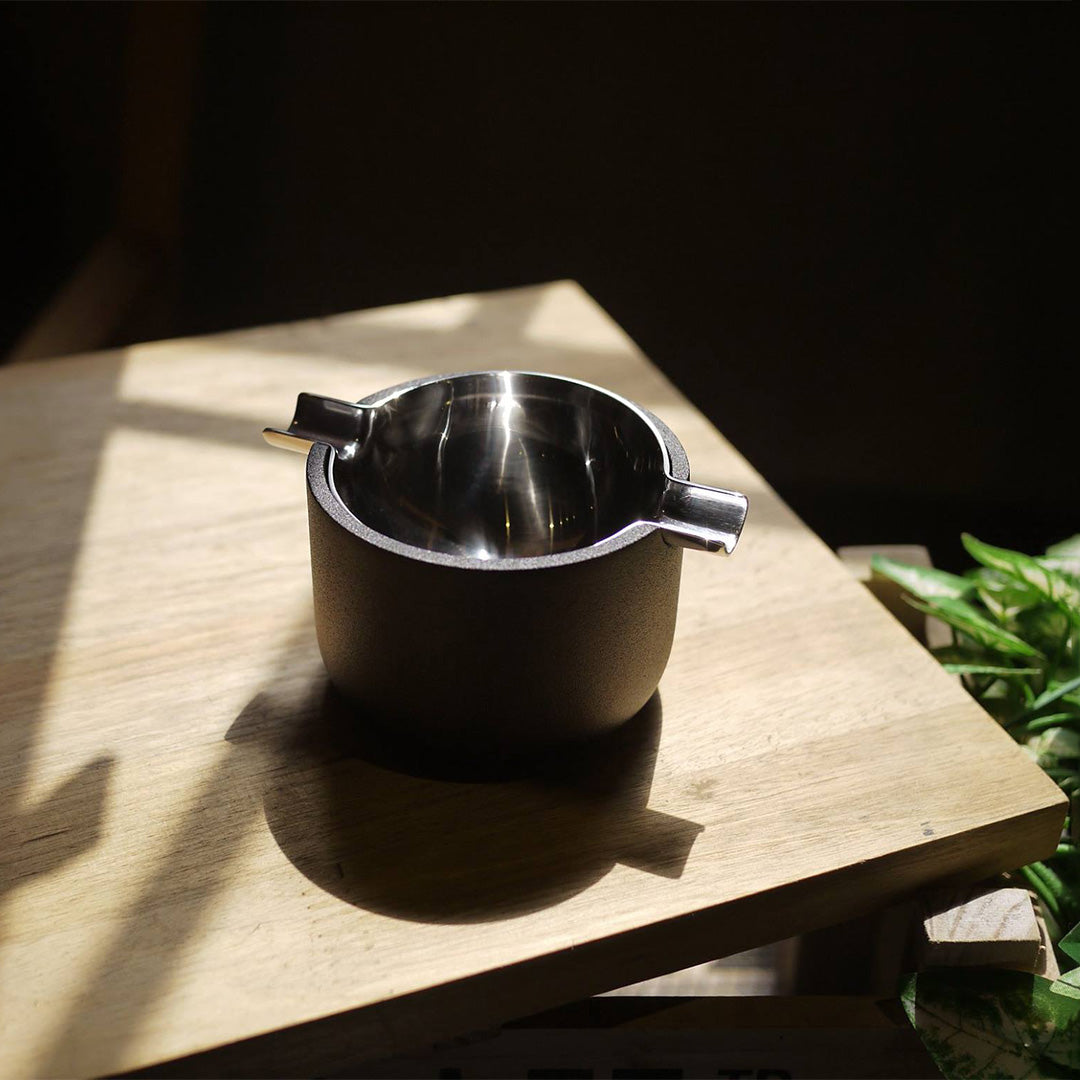 好轉-鋅質菸灰缸