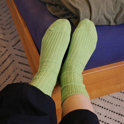 Step Softly 刺繡拼色粗針織女襪（三雙一組）