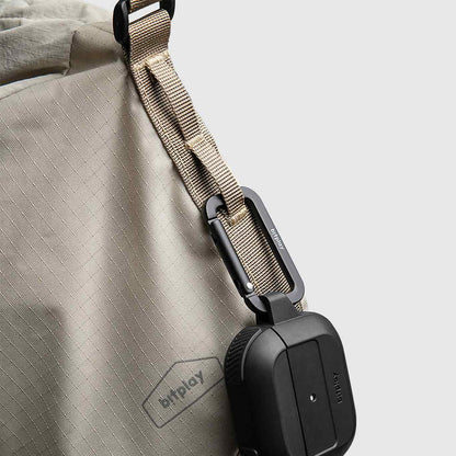 防潑水輕量束口小包（沙）