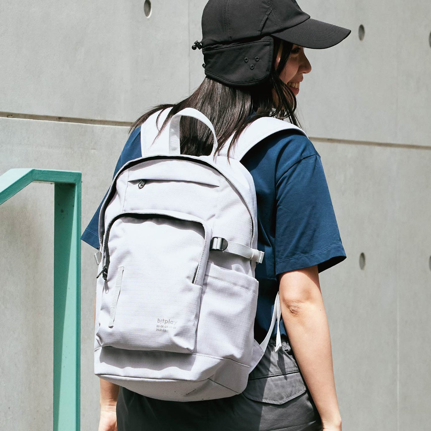 CORDURA® 14吋筆電後背包（13L/淺灰）