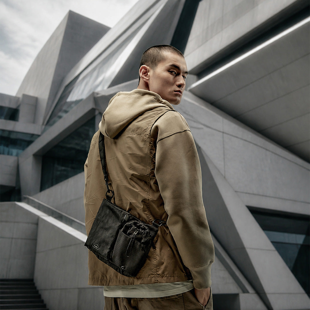 Black Series 跨境旅行Sacoche小包 2L