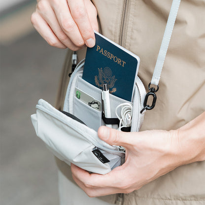 Essential  0.5L 隨行小包