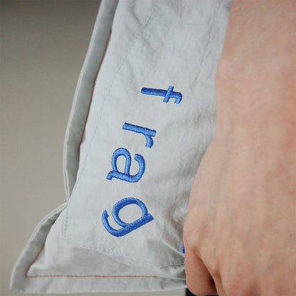 fragments 灰白刺繡購物袋