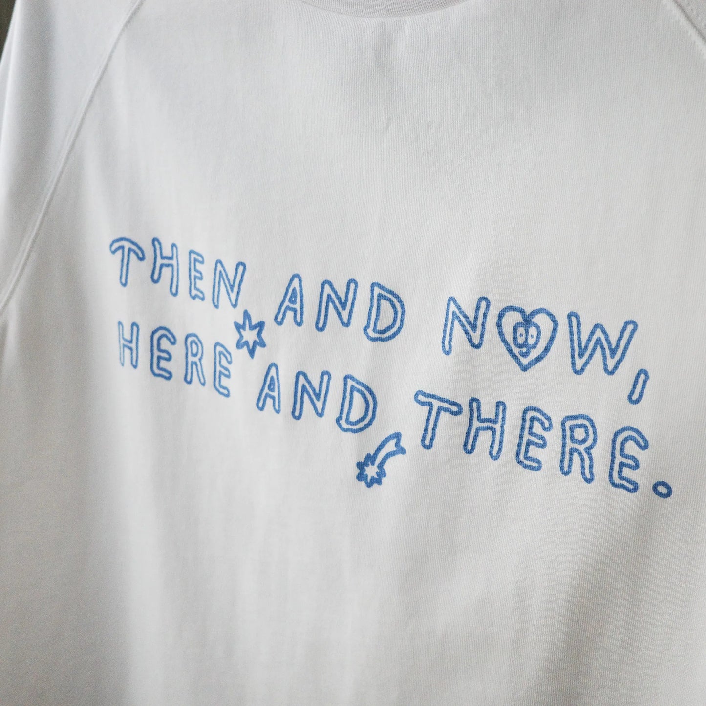HERE AND THERE.純白短袖上衣
