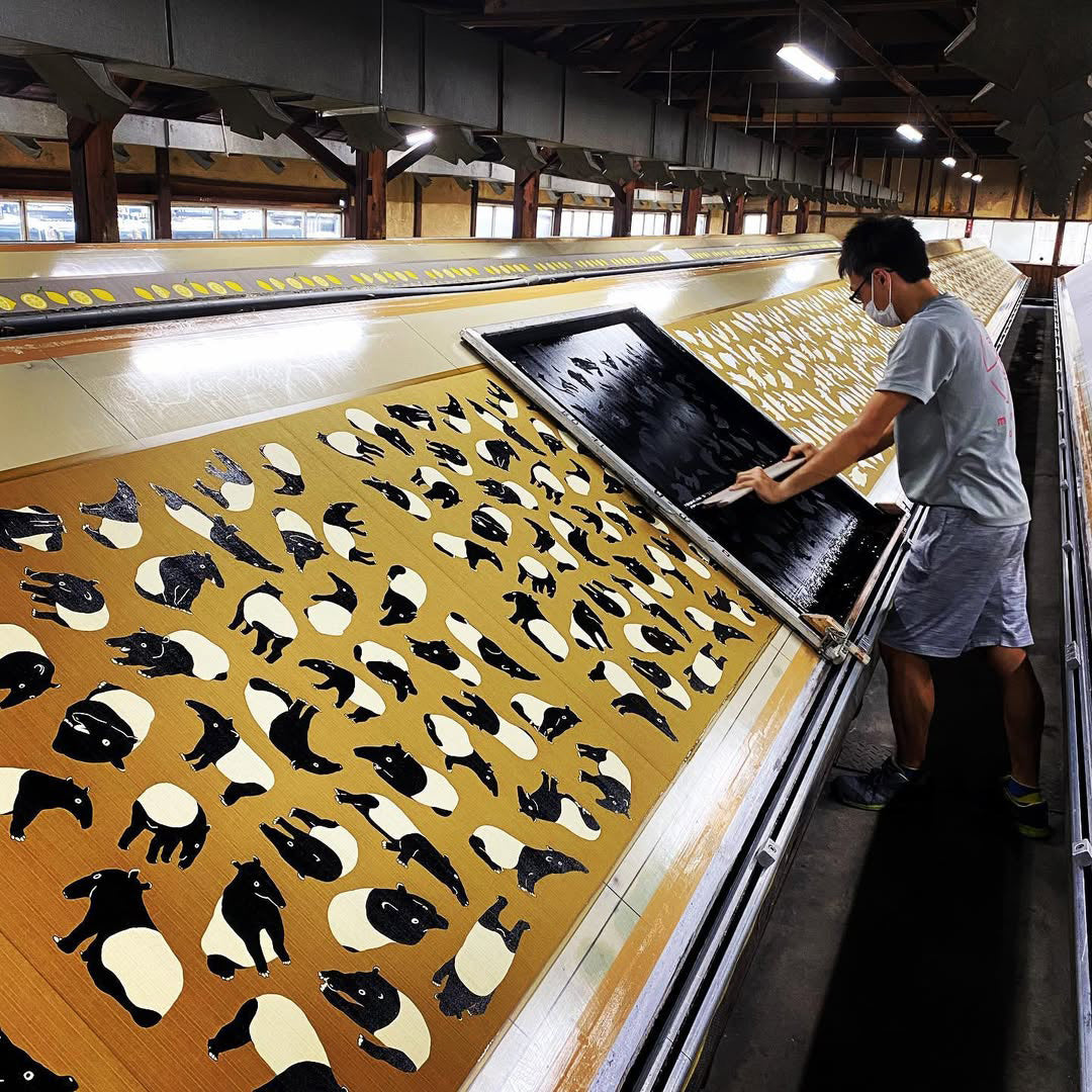 京都 手工型絵染  風呂敷（貘）