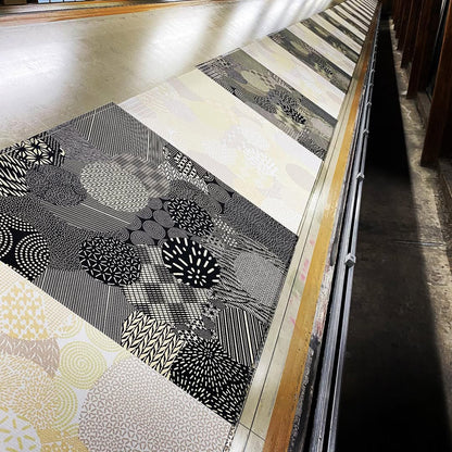 京都 手工型絵染  風呂敷（丸取小紋）