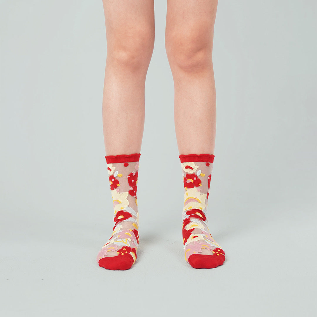 蘋果紅小花透紗中筒女襪