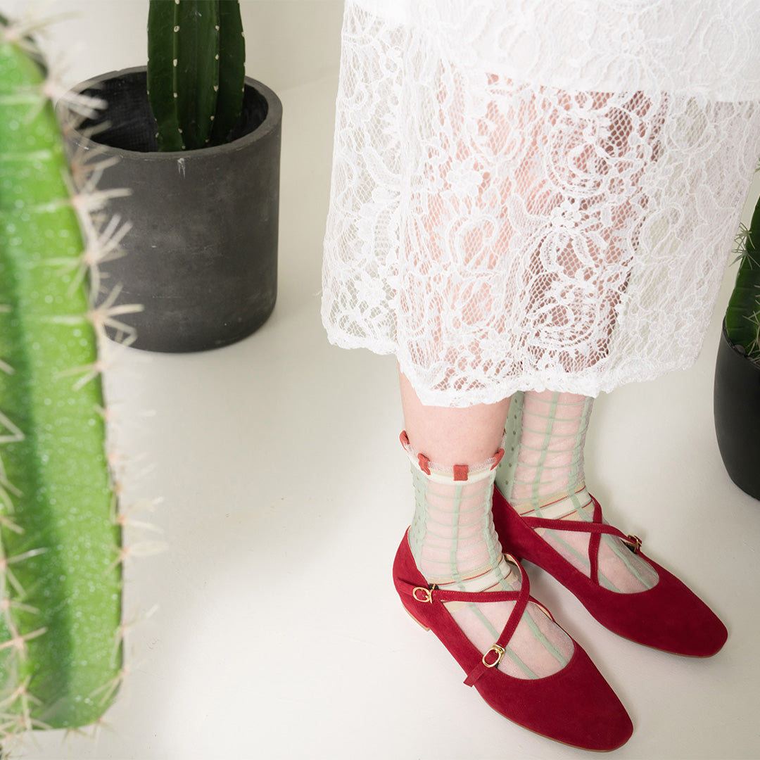 薄荷糖點點格子透紗中筒女襪