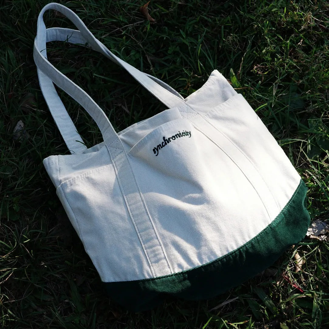 synchronicity 多口袋大容量燈芯絨托特包(白）